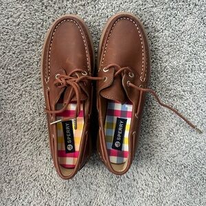 Sperry Tan Sole Boat Shoes